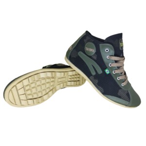 Botinha de te&ccedil;ido camuflagem