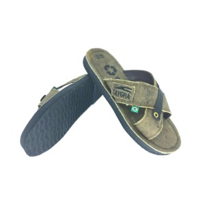 Papete de lona de caminh&atilde;o e de pneu reciclados