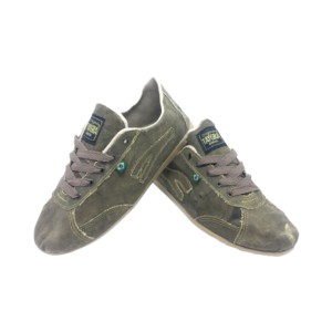 Sapat&ecirc;nis de lona de caminh&atilde;o 