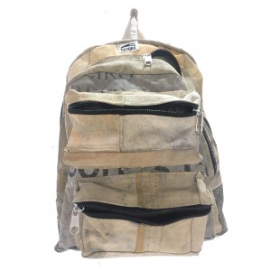 Mochila Grande com 2 reparti&ccedil;&otilde;es, de lona de caminh&atilde;o reciclada