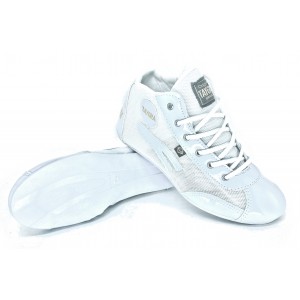 Botinha branca gloss